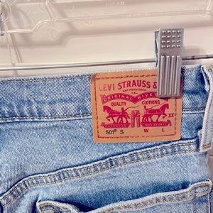 LEVI 501 straight jean